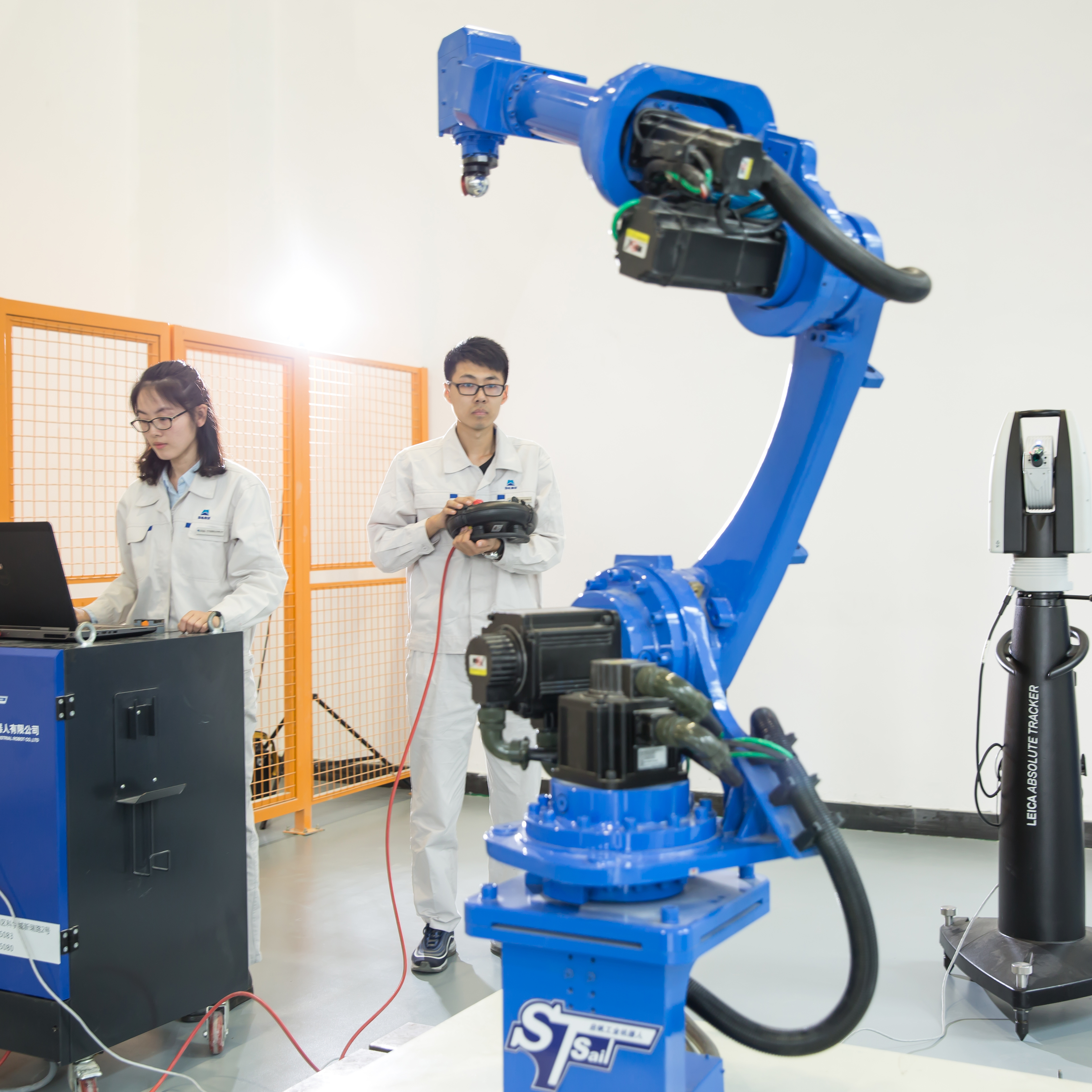 14 機(jī)器人整機(jī)測試.jpg